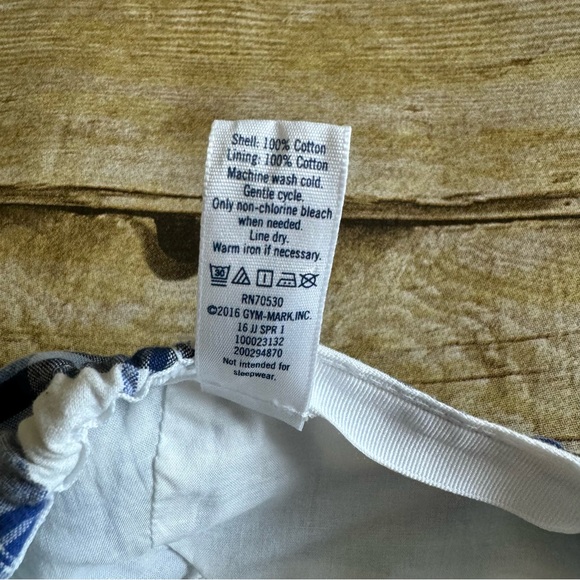 Janie and Jack Shorts, Hat, Sunglasses, and Hat - Picture 2 of 13